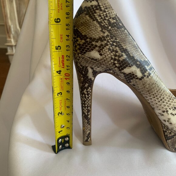 Chinese Laundry Snakeskin platform Shoes Size 9.5 - Picture 10 of 10